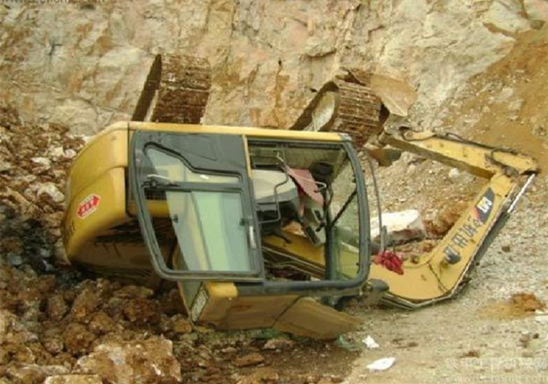 excavator have an accident
